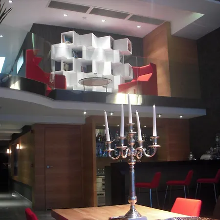 Met Hotel-3
